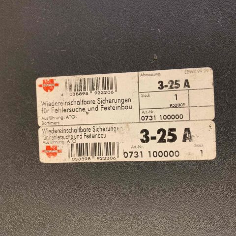 524304-6 Workshop wagon with content, mixed tools and cable