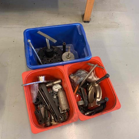 524253-32 Special tools for Rolls Royce and Bentley