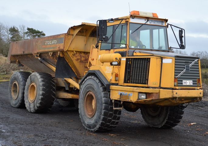 648076-1 Dumper Volvo A 25 C -00 (BKB328)