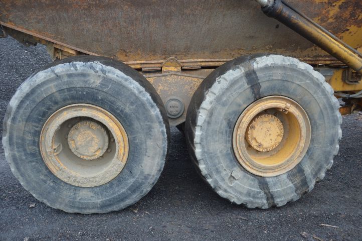 648076-18 Dumper Volvo A 25 C -00 (BKB328)