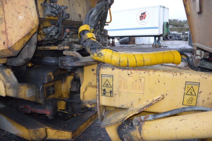 648076-23 Dumper Volvo A 25 C -00 (BKB328)