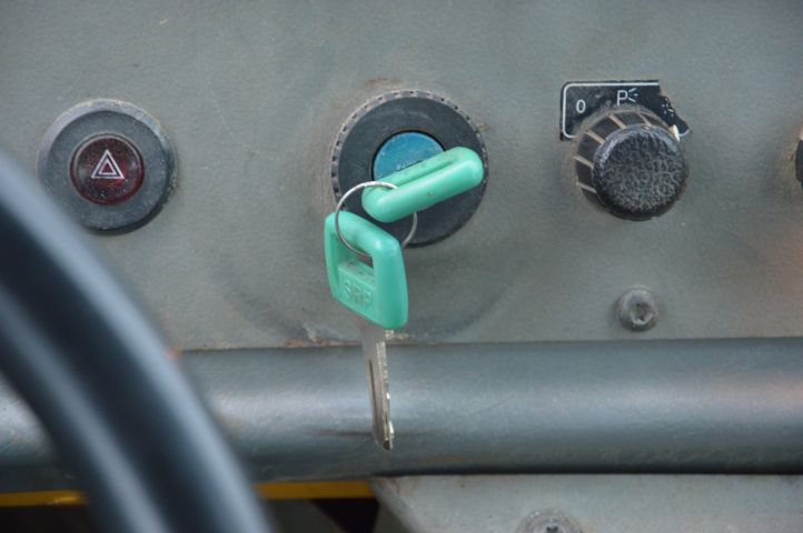 648076-33 Dumper Volvo A 25 C -00 (BKB328)