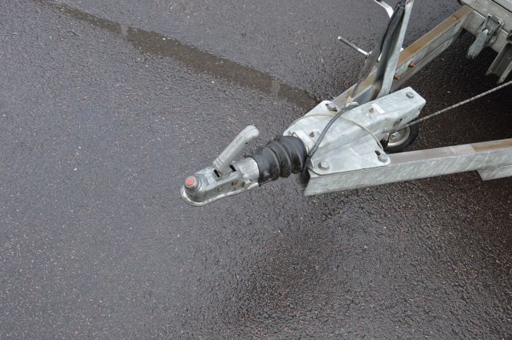 648098-9 Trailers TIKI-TREILER B-365 -06 (XPA568)