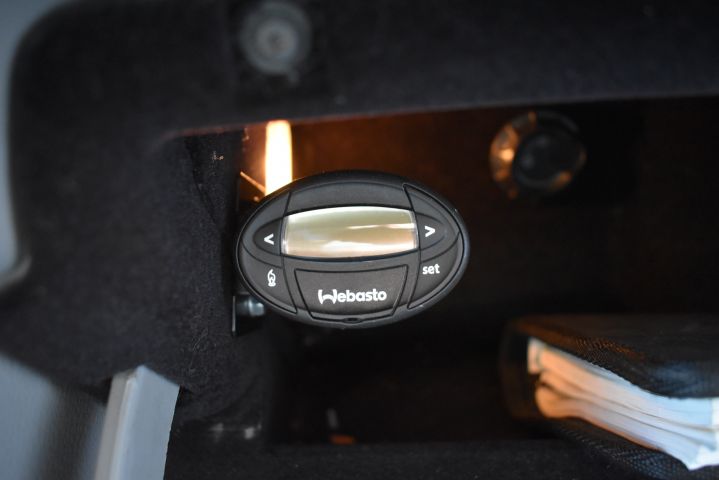 648111-45 Volkswagen PASSAT WAS TURBO, 1999, 31868mil, AFK 726 (Repair object)