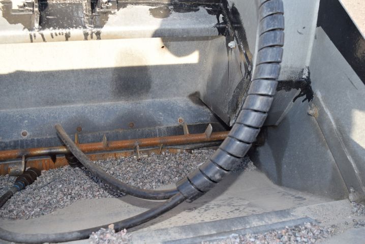 646309-7 Hydraulic sand spreader (SMS / Trima)