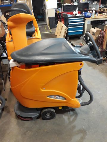 648446-1 Taski Swingo 755B