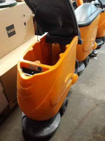 648446-3 Taski Swingo 755B