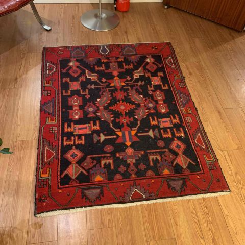 648114-9 Waiting room furniture, Arne Norell Ari armchair, paintings, carpet