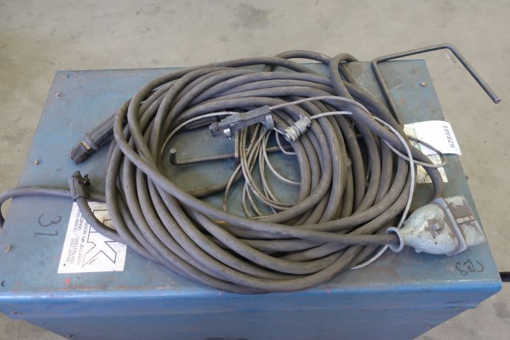 628481-8 Welding, arc, Miller Gold Star 300ss CY50