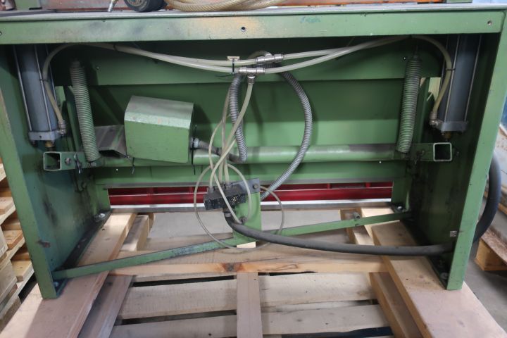 628555-4 Sheet plate, thin plate, Cidan 105 / 1.5, pneumatic