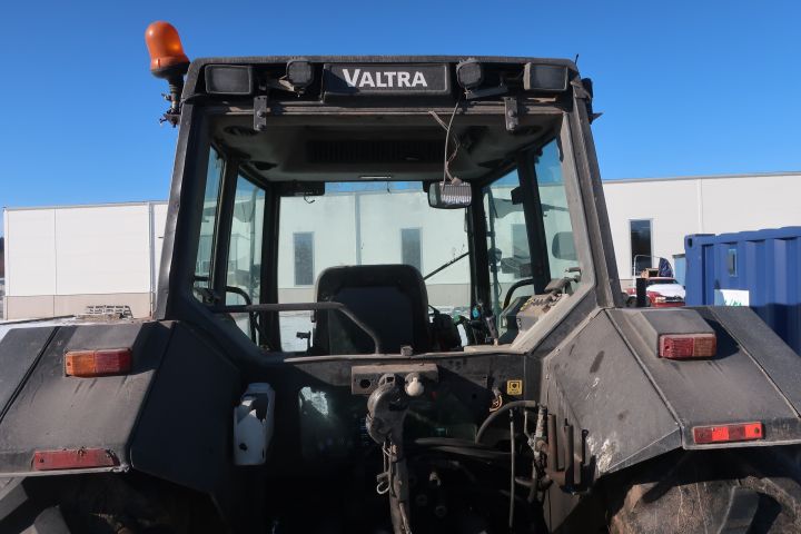 639497-5 Tractor Valmet 8750 - 1997 / FGN552 - Repair object