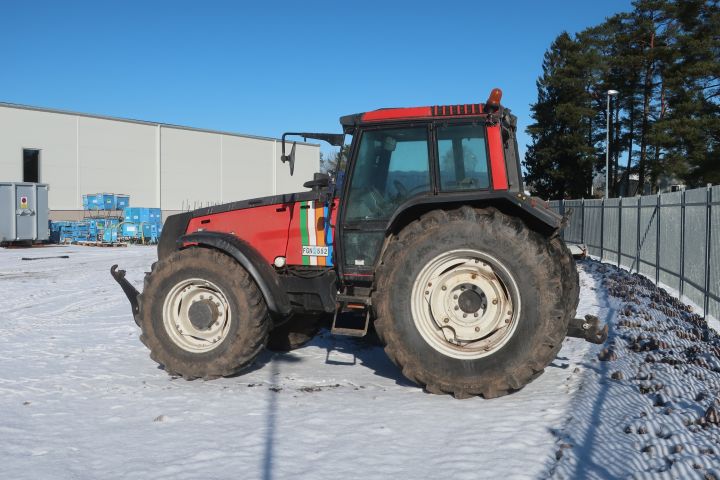 639497-7 Tractor Valmet 8750 - 1997 / FGN552 - Repair object