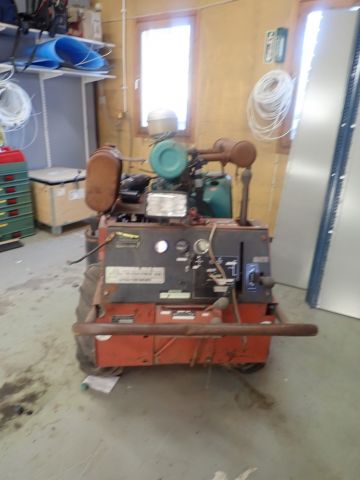 599472-2 Ditch Witch 1420 Chain Excavator Rope Object