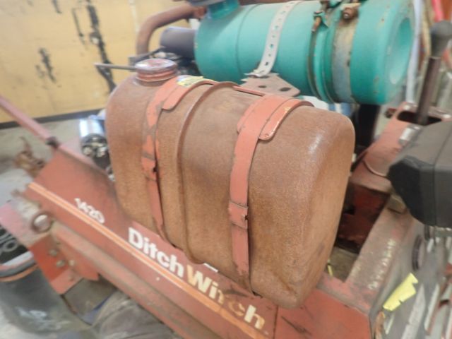 599472-7 Ditch Witch 1420 Chain Excavator Rope Object