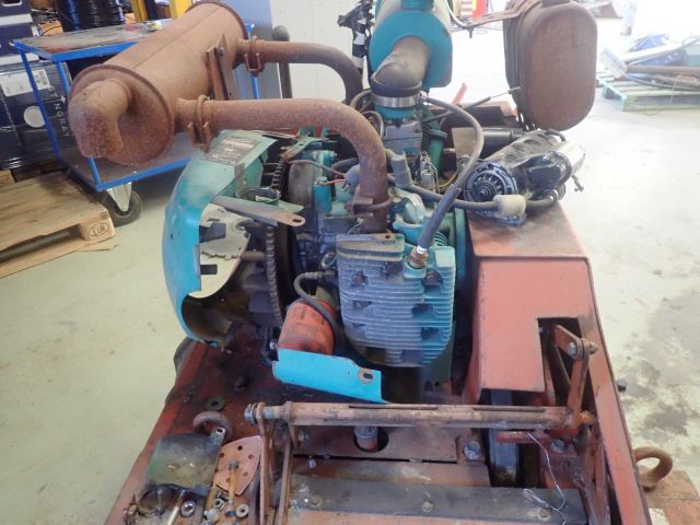 599472-14 Ditch Witch 1420 Chain Excavator Rope Object