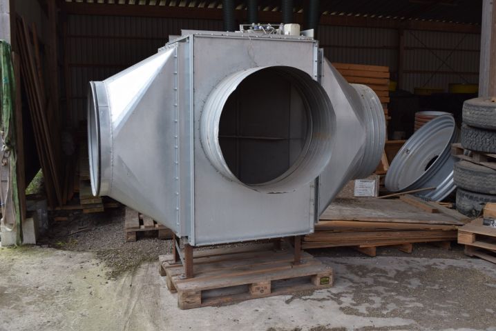 649623-1 Ventilationstrumma/flödesfördelare