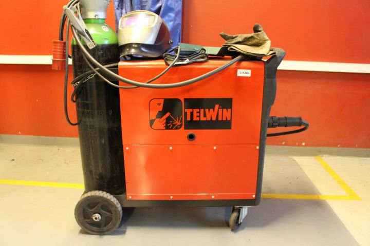 524206-1 Mig-weld TelWin Mastermig 220/2