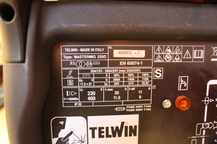 524206-4 Mig-weld TelWin Mastermig 220/2
