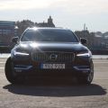 649688-3 Volvo V90 Inscription D4 FWD (13260mil) YGZ 925 -2017