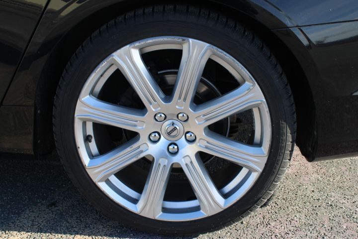 649688-18 Volvo V90 Inscription D4 FWD (13260mil) YGZ 925 -2017