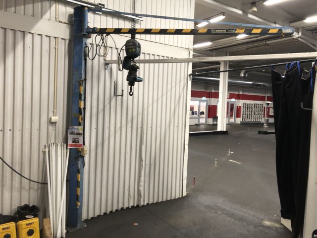 649668-1 Pillar Swivel Crane - Demag 80kg