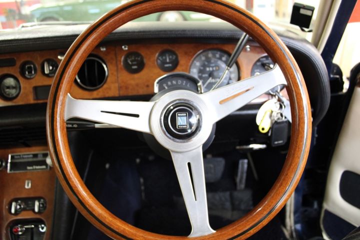 524414-11 Rolls-Royce Silver Shadow sedan 6.8 V8 automatic -1975 (200hp)