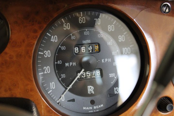 524414-13 Rolls-Royce Silver Shadow sedan 6.8 V8 automatic -1975 (200hp)