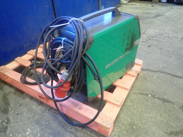 599518-3 Migatronic zeta 100 Plasma Cutter