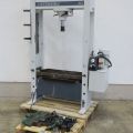640409-1 Workshop press Stenhøj 502601 40 tons