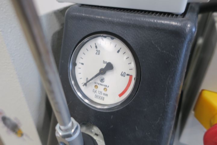 640409-4 Workshop press Stenhøj 502601 40 tons