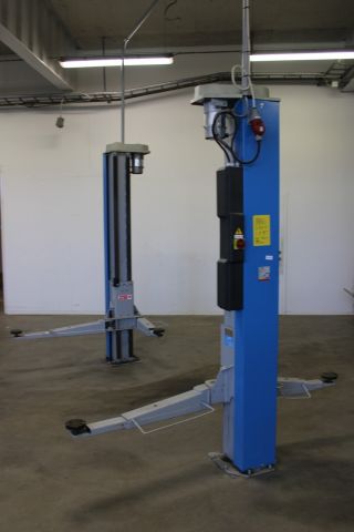 649937-1 2-Pillar Ravaglioli KPX337 3.2t -2014