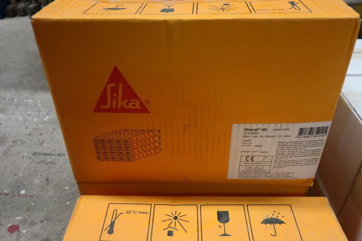 651009-2 Sika Sicaryl 180, 5 cartons