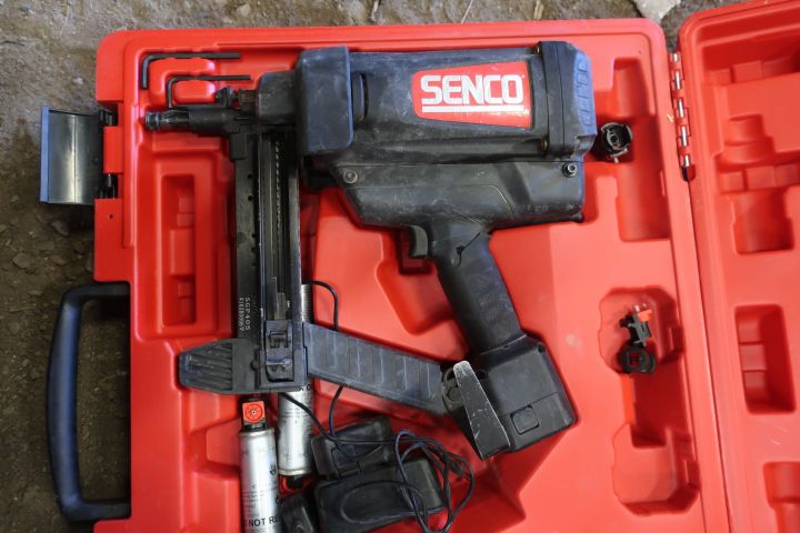 651045-2 Gas powered concrete nail gun, Senco SGP40S