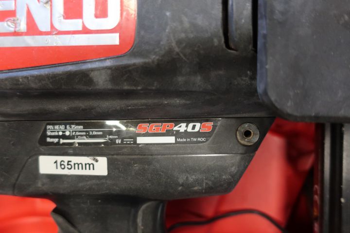 651045-9 Gas powered concrete nail gun, Senco SGP40S