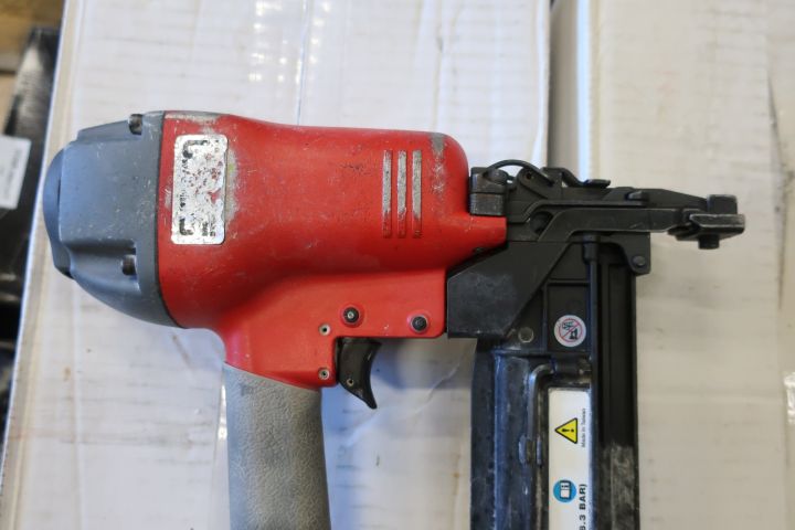 651071-3 Staple gun Senco SNS 41