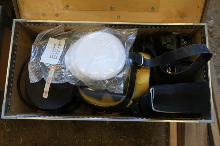 651111-3 Fresh air mask, battery operated, Powerflow