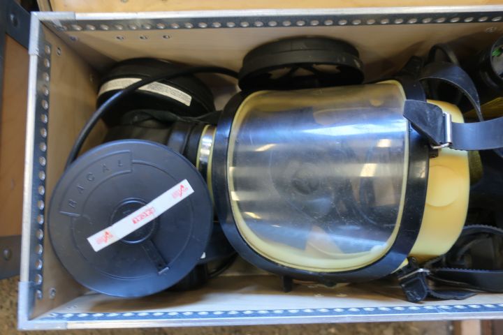 651111-5 Fresh air mask, battery operated, Powerflow