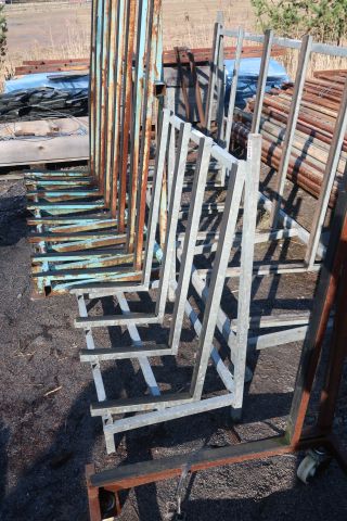 651220-6 Glasställ och glaspallar 4 st