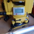 651262-4 Total station, Topcon GTS-3B, with prism