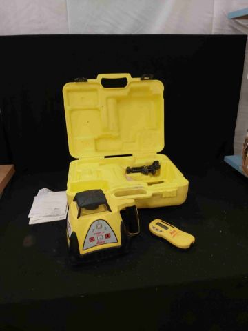 654454-1 Rotary laser Leica Rugby 100