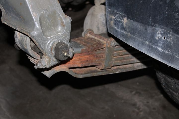 654508-11 Volvo F10 43 6x2 -85 Reg.no: DSZ075 292814 km