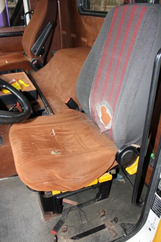 654508-32 Volvo F10 43 6x2 -85 Reg.no: DSZ075 292814 km