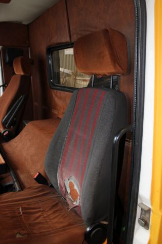 654508-33 Volvo F10 43 6x2 -85 Reg.no: DSZ075 292814 km