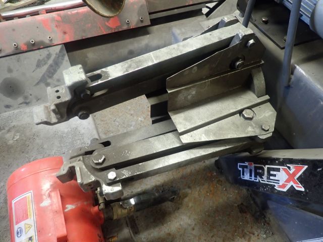 599604-4 Tirex 560 tire machine