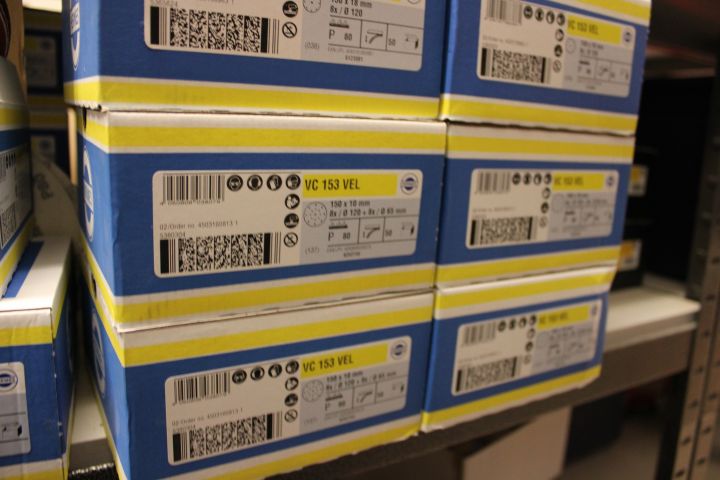 653351-8 Shelf with abrasive paper 90x43x180cm