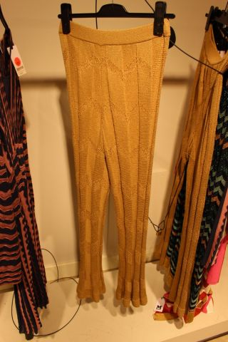 654529-115 Clothes from Gillblad's, about 260 garments