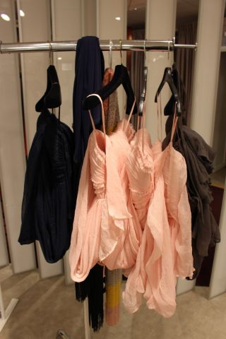 654529-286 Clothes from Gillblad's, about 260 garments