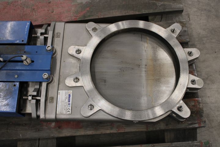 652589-5 Pneumatic gate valve Olocco OPG300 12 "