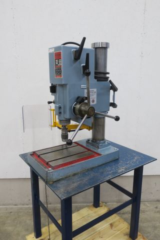 640448-10 Bench drill machine Strands SB68