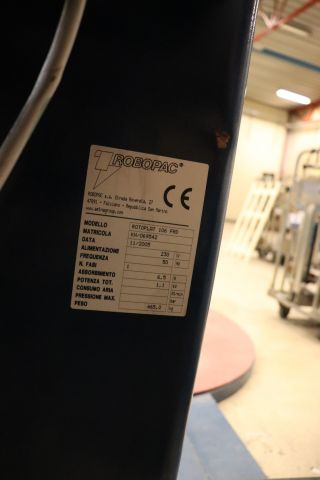 588982-10 Robopac Automatic Pallet Wrap ROTOPLATE 106 FRD